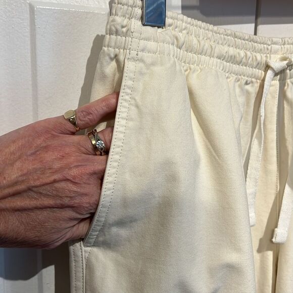 Aritzia Wilfred Free Cassian Cream Cargo Pants Size XS - Picture 8 of 14